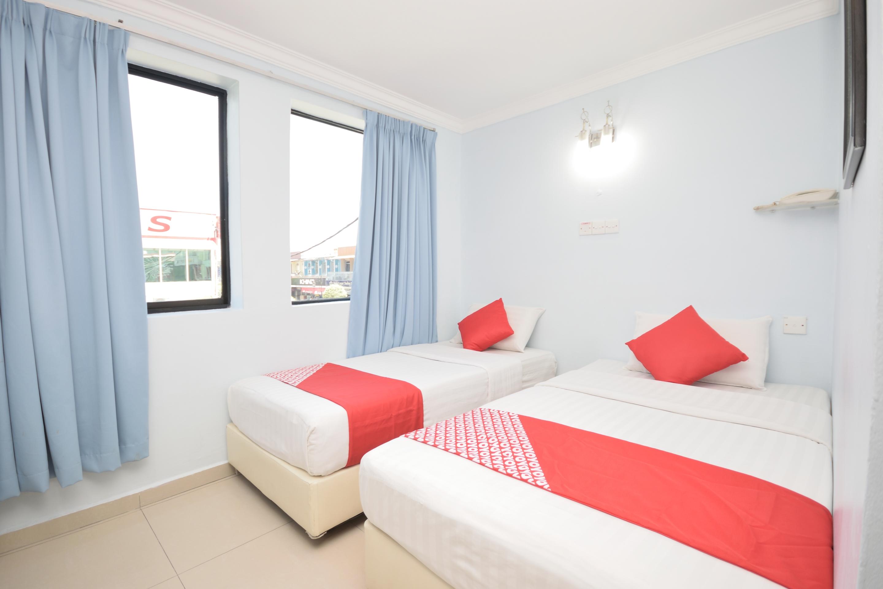 Super Oyo 969 Hotel Pantai View Λαμπουάν Εξωτερικό φωτογραφία